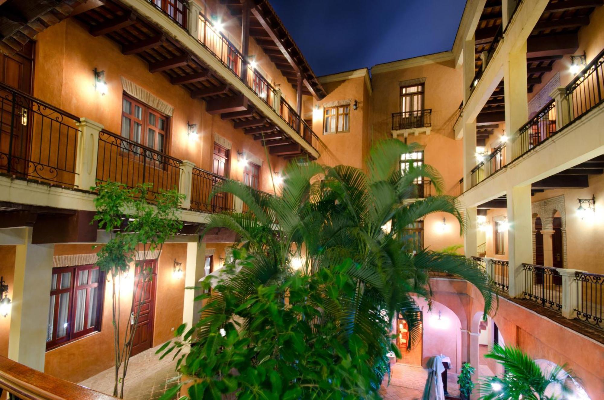 Boutique Hotel Palacio ซานโตโดมิงโก ภายนอก รูปภาพ