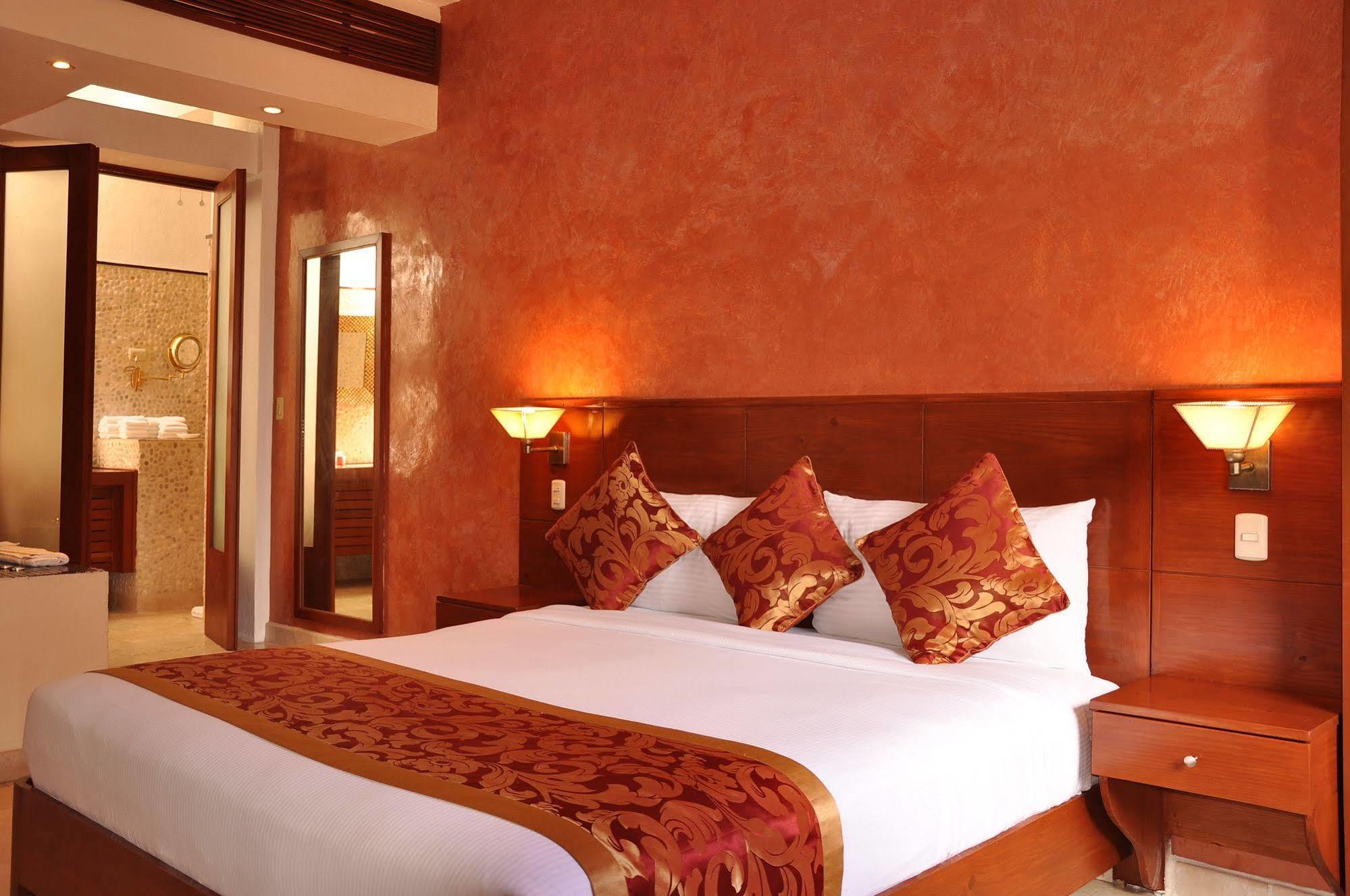 Boutique Hotel Palacio ซานโตโดมิงโก ภายนอก รูปภาพ