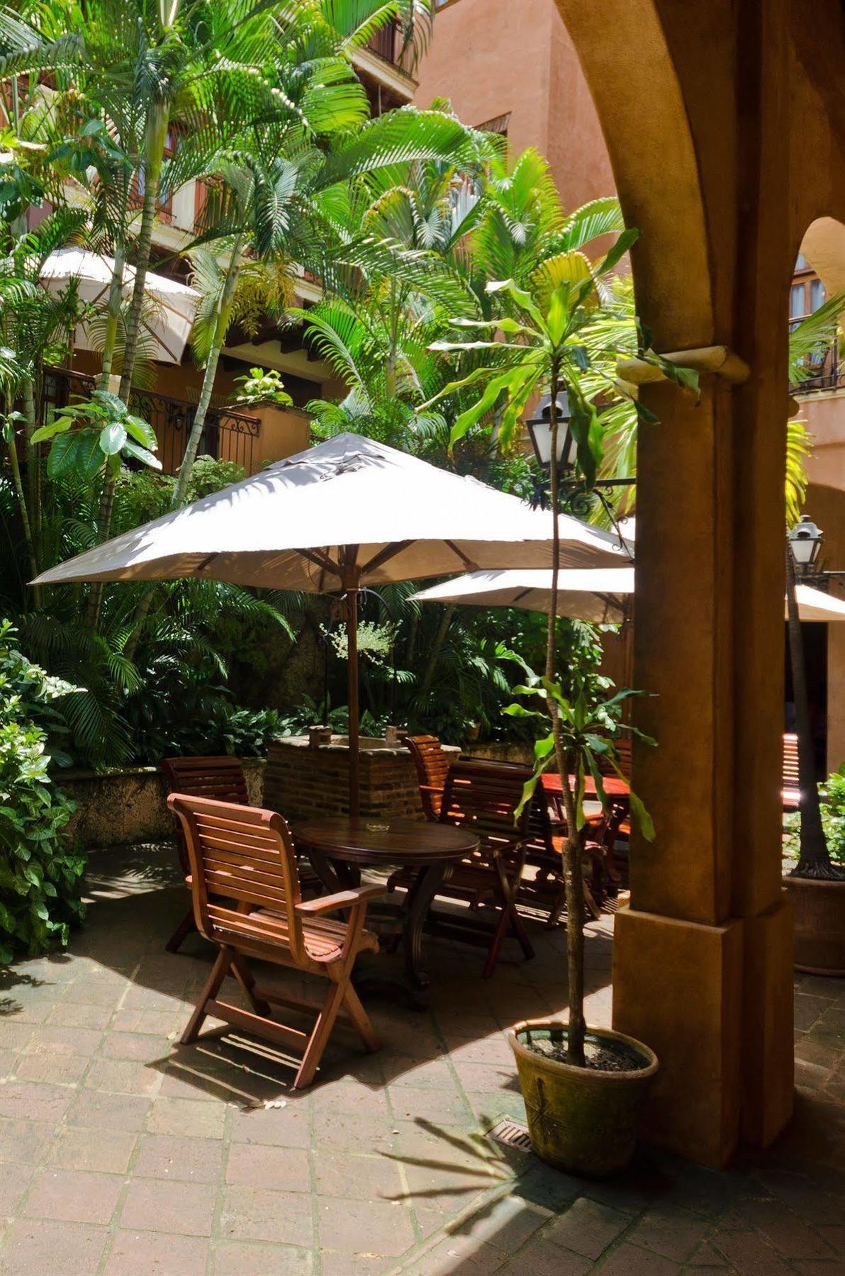 Boutique Hotel Palacio ซานโตโดมิงโก ภายนอก รูปภาพ